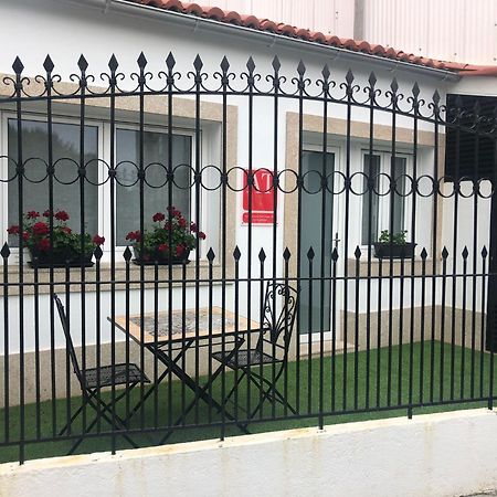 Apartamentos San Lazaro Сантьяго-де-Компостела Екстер'єр фото