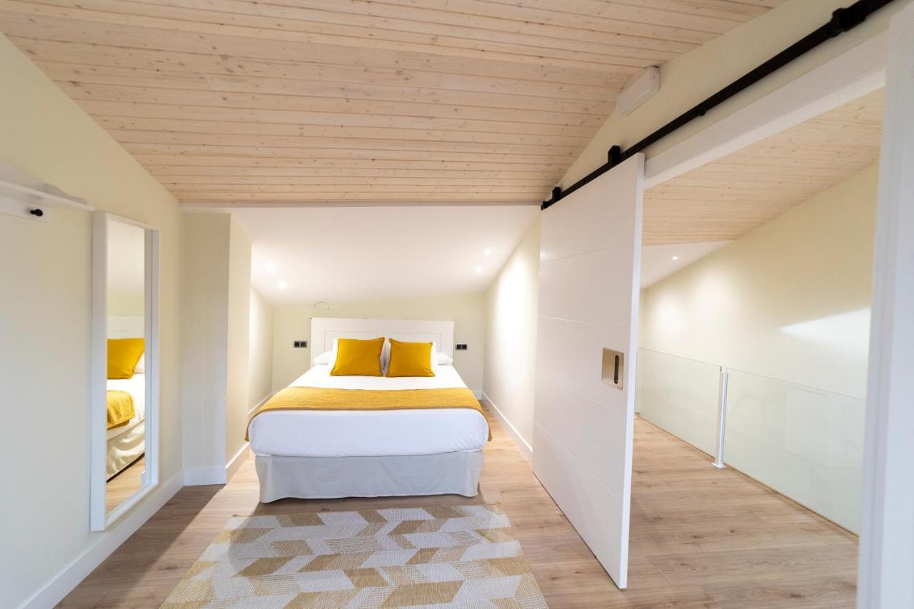 Apartamentos San Lazaro Сантьяго-де-Компостела Екстер'єр фото