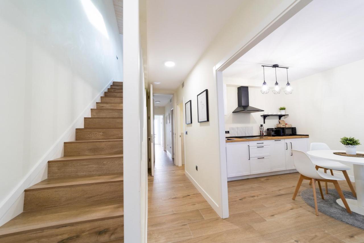 Apartamentos San Lazaro Сантьяго-де-Компостела Екстер'єр фото